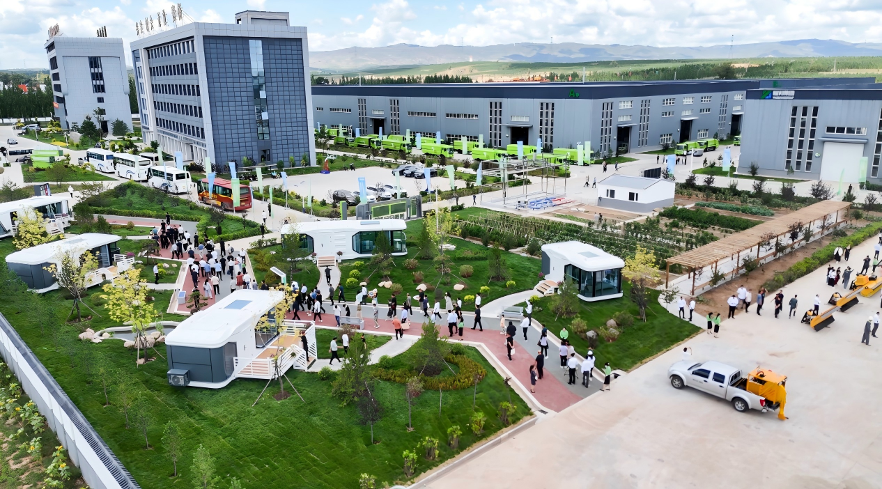 实现从“生产制造”到“智慧运营”的系统升级